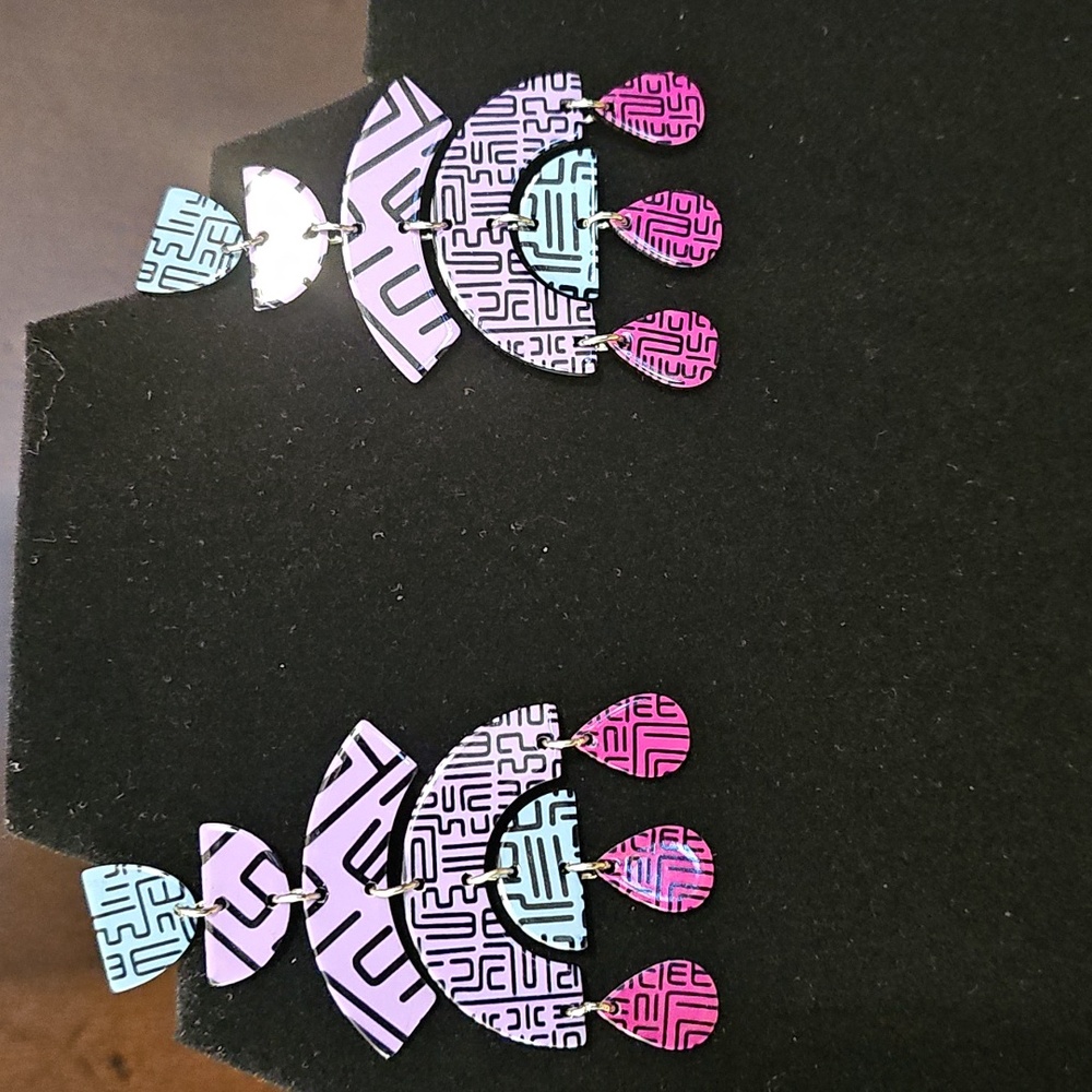Sassy Jones Earrings